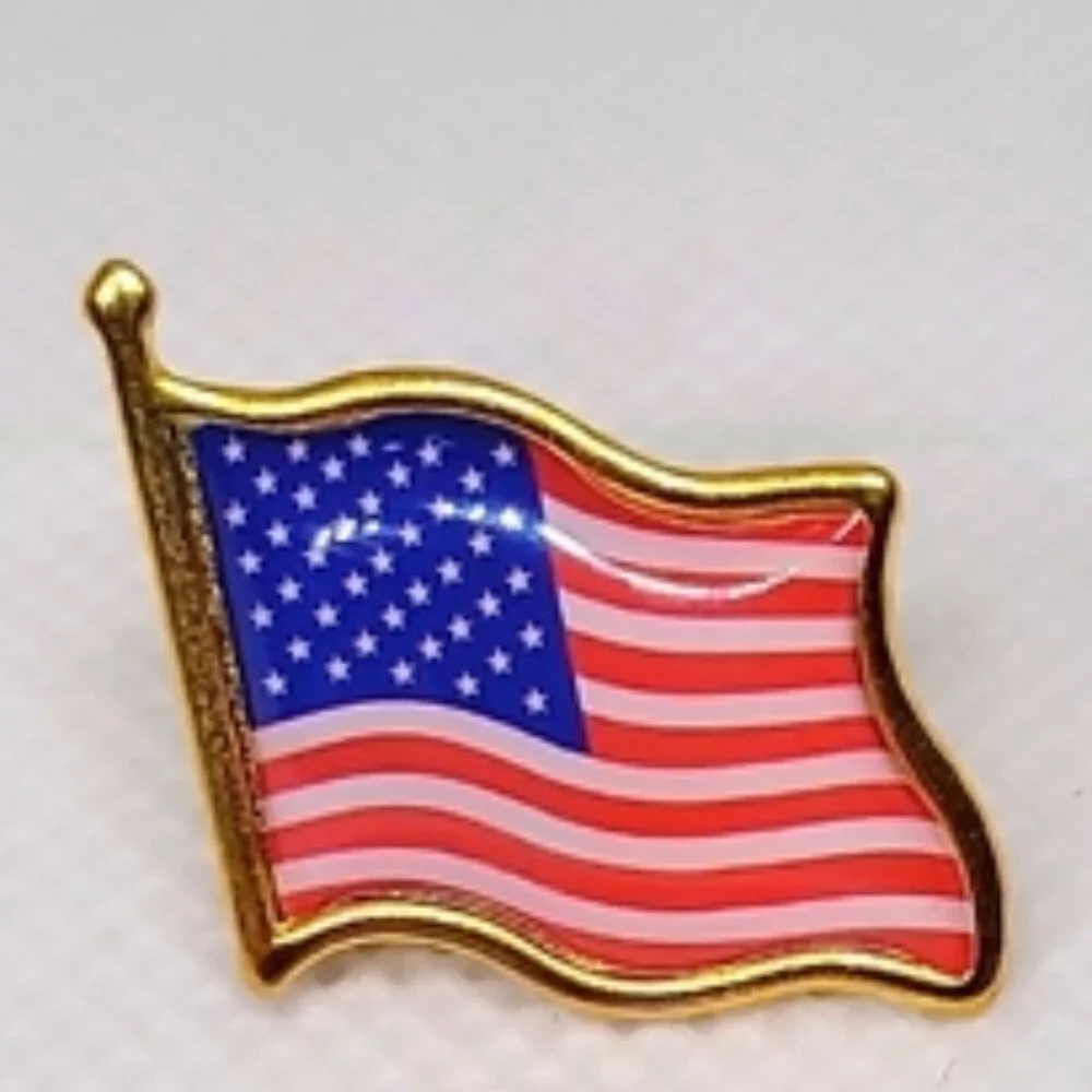 American Wavy Flag Tac Pin Set of 2 Gold Tone Lapel Brooch OS New